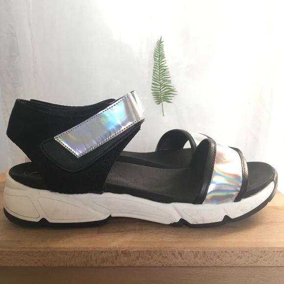 L’intervalle holographic hologram rainbow athletic athleisure sandals 10 - Picture 2 of 3